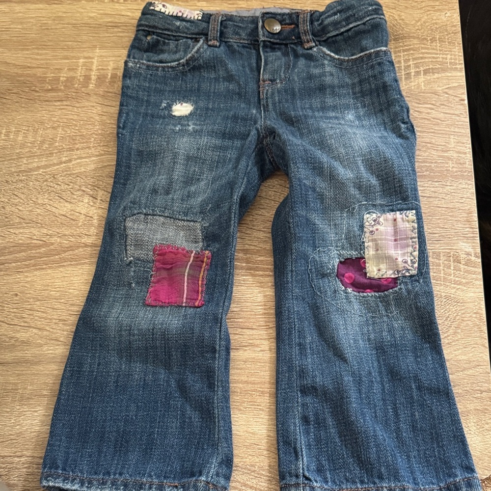 NWOT GAP Blue Denim Jeans with Embroidered Patch Details